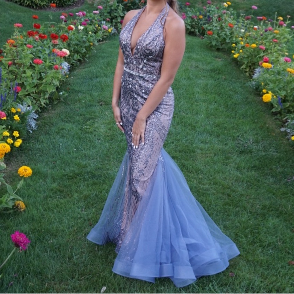 Clarisse prom dress